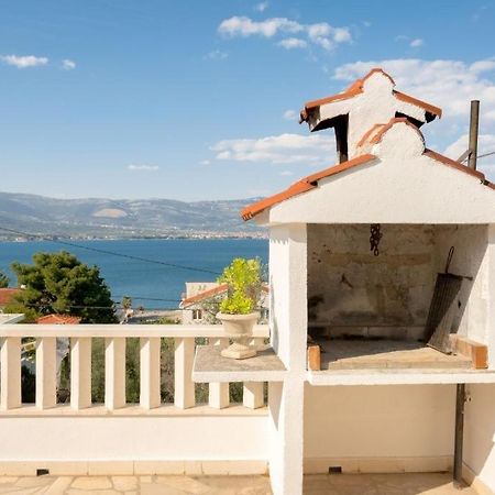 Ferienwohnung In Arbanija Mit Meerblick, Balkon, Klimaanlage, W-Lan 5137-1 特罗吉尔 外观 照片